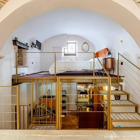 Art Of Living, Elegante Casa Nel Centro Storico * 拉奎拉